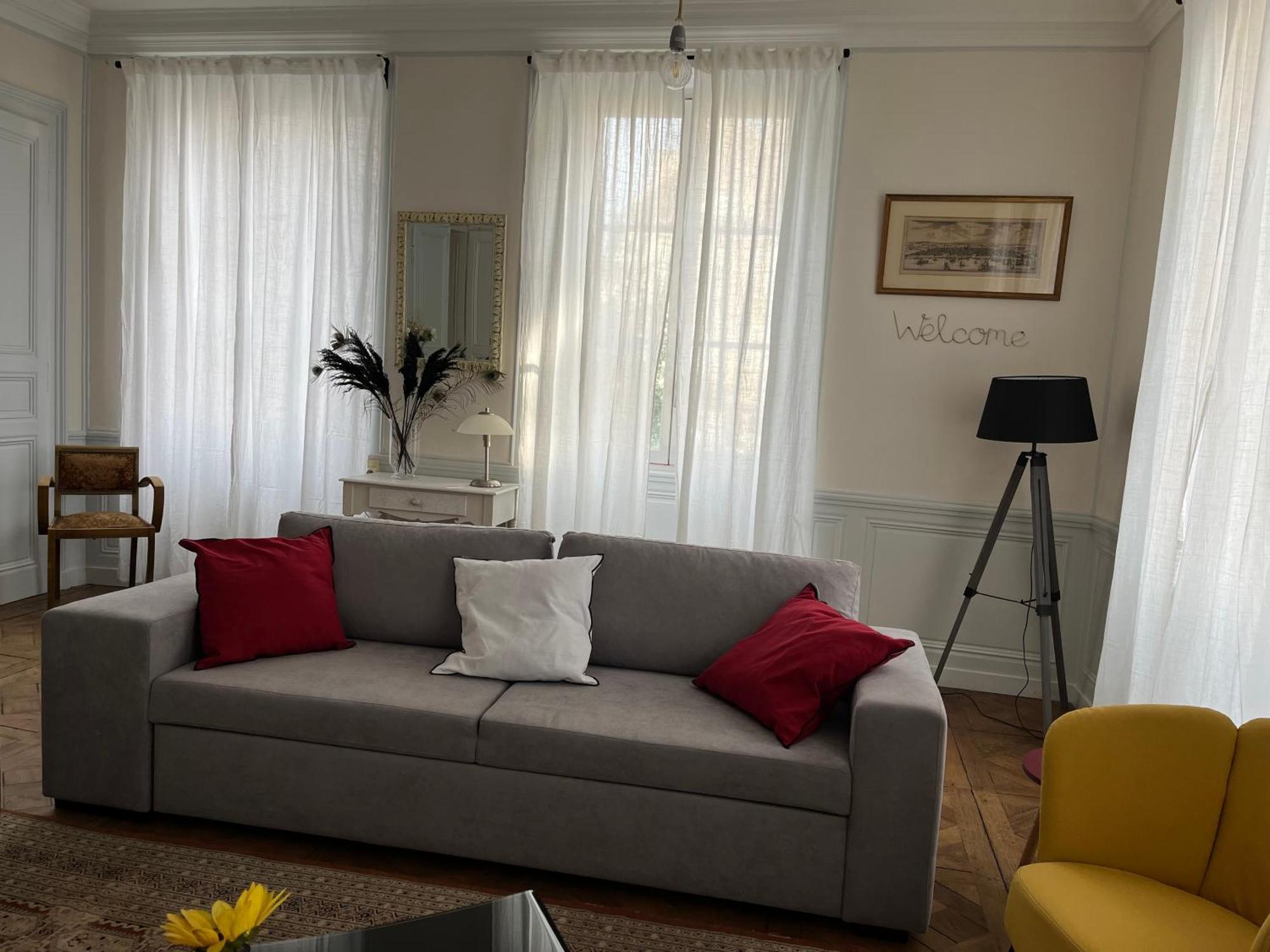 La Villa Louana 1 Appartement 160M2 Sobriete,Elegance En Coeur De Ville Aubusson  Εξωτερικό φωτογραφία