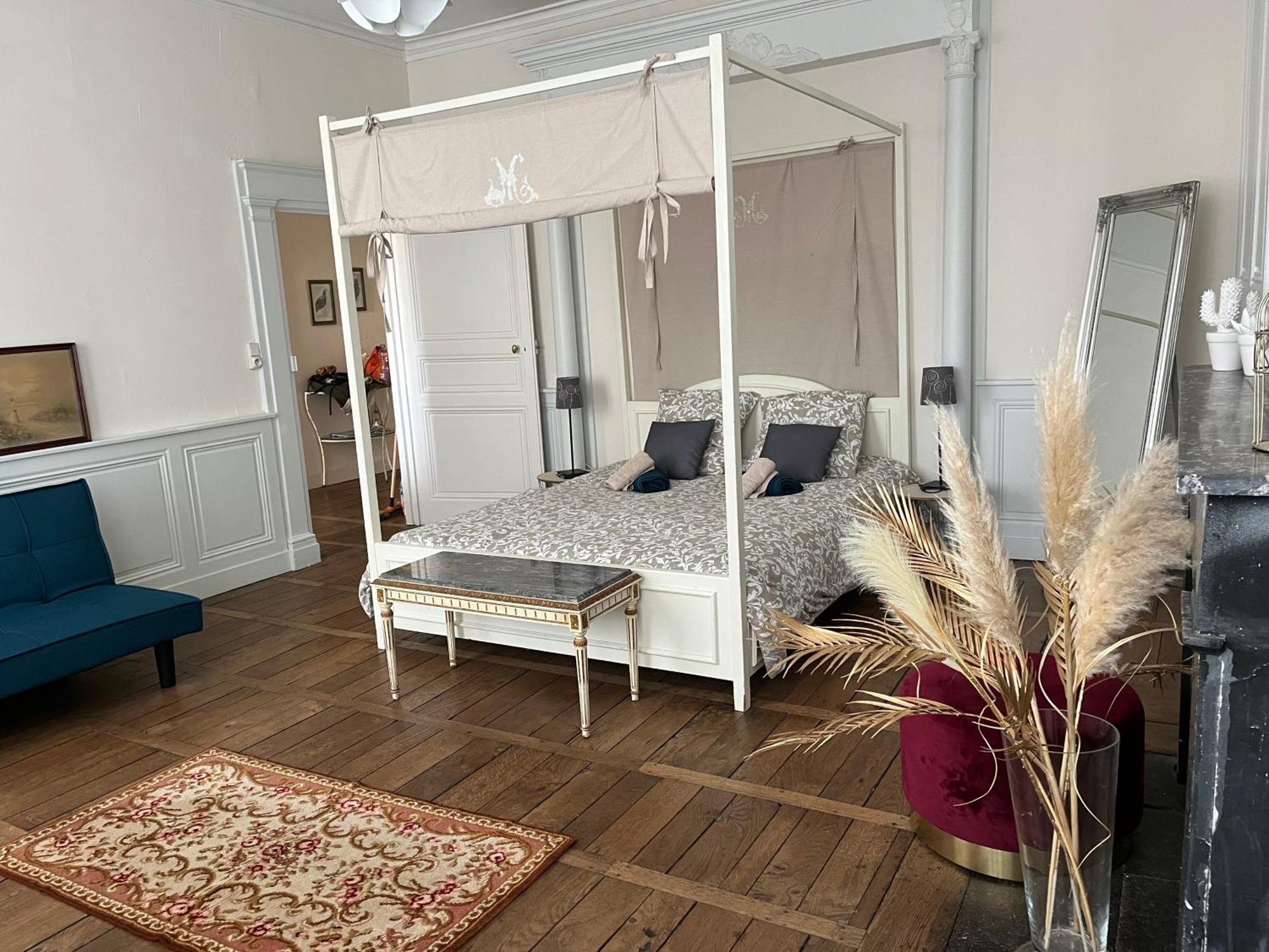 La Villa Louana 1 Appartement 160M2 Sobriete,Elegance En Coeur De Ville Aubusson  Εξωτερικό φωτογραφία